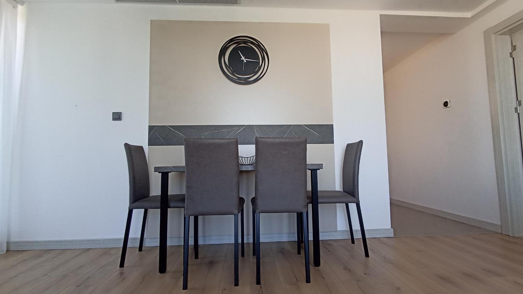 19Th & 18Th Floor Secure Apartments With Pool & Fitness & Parking Included In Price 斯科普里 外观 照片